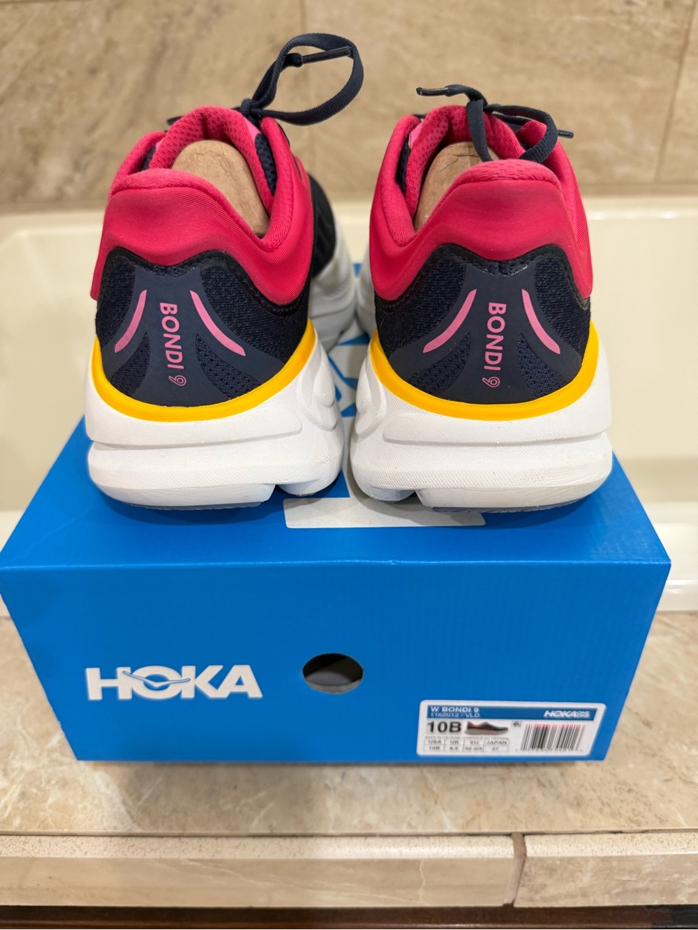 HOKA BONDI 9 VARSITY NAVY/NAUTICAL DUSK SIZE 10B! - Picture 11 of 16
